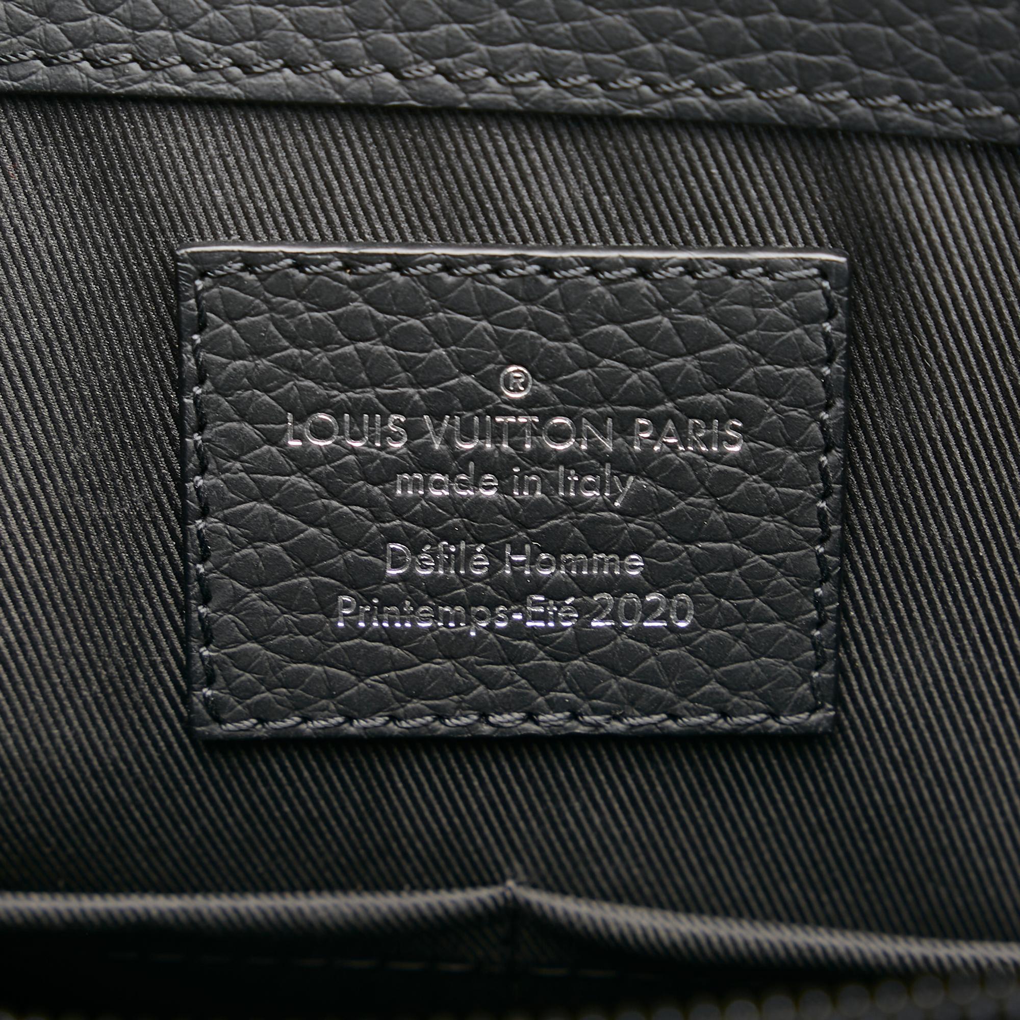 Louis Vuitton Monogram Taurillon Sac Plat (SHG-YouJrv)