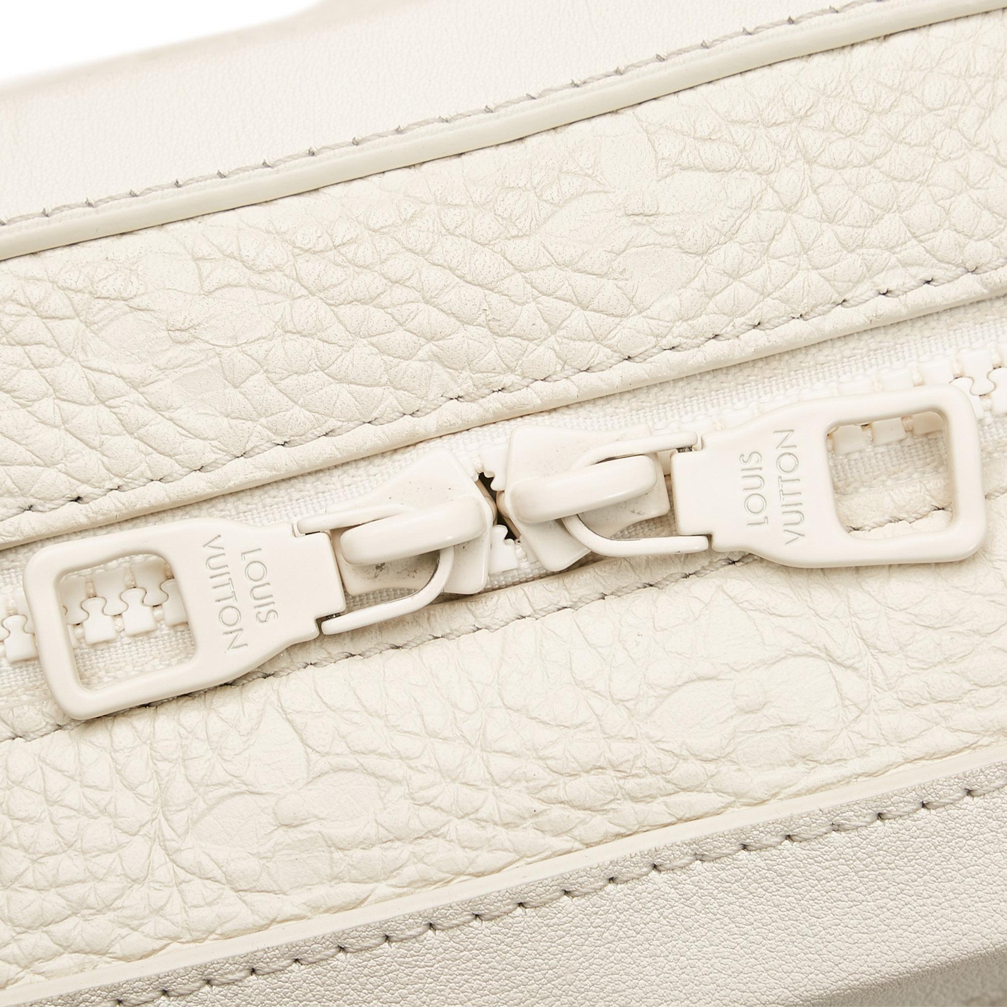 Louis Vuitton Monogram Taurillon Soft Trunk (SHG-WX9ZZg)