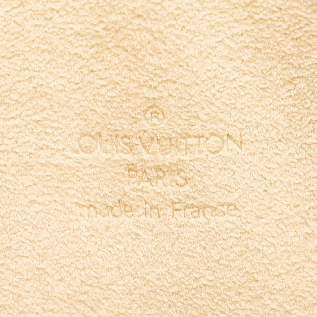 Louis Vuitton Monogram Theda PM (SHG-TRGlt5)