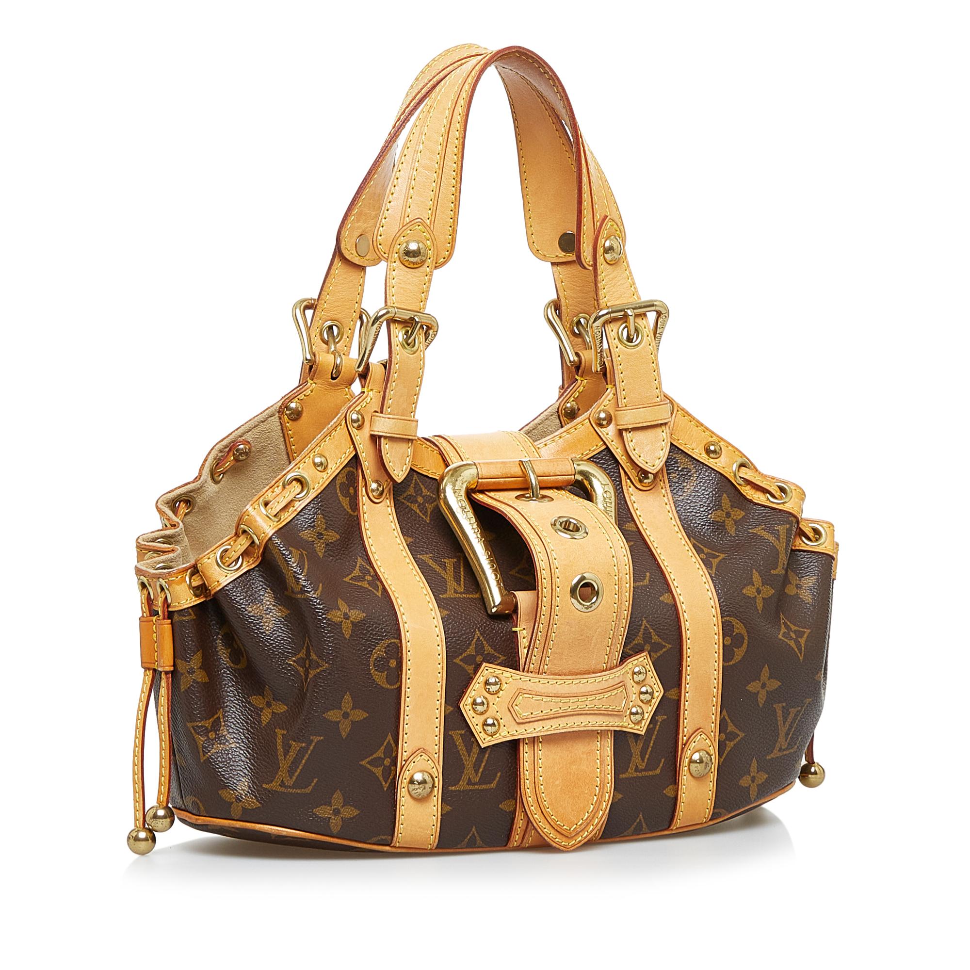 Louis Vuitton Monogram Theda PM (SHG-FCtnxe)