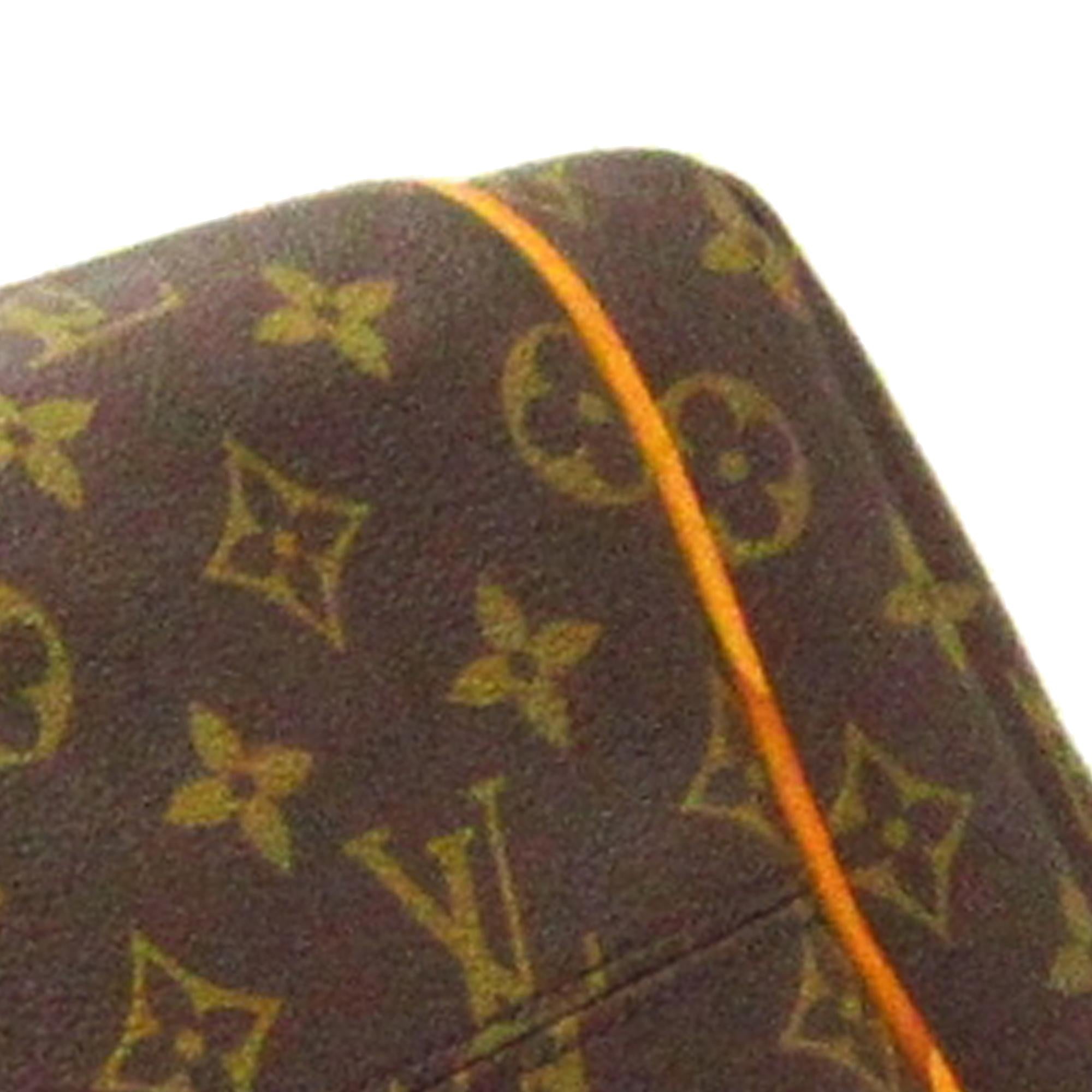 Louis Vuitton Monogram Totally MM (SHG-JCZlus)
