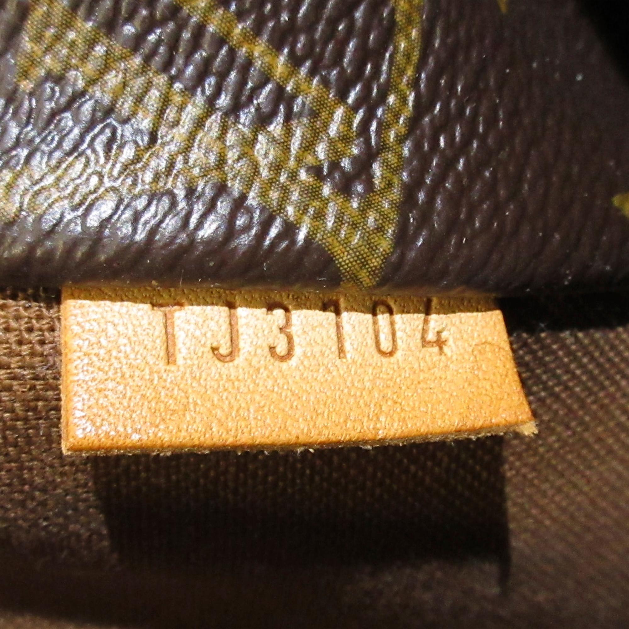 Louis Vuitton Monogram Totally PM (SHG-cz01cm)