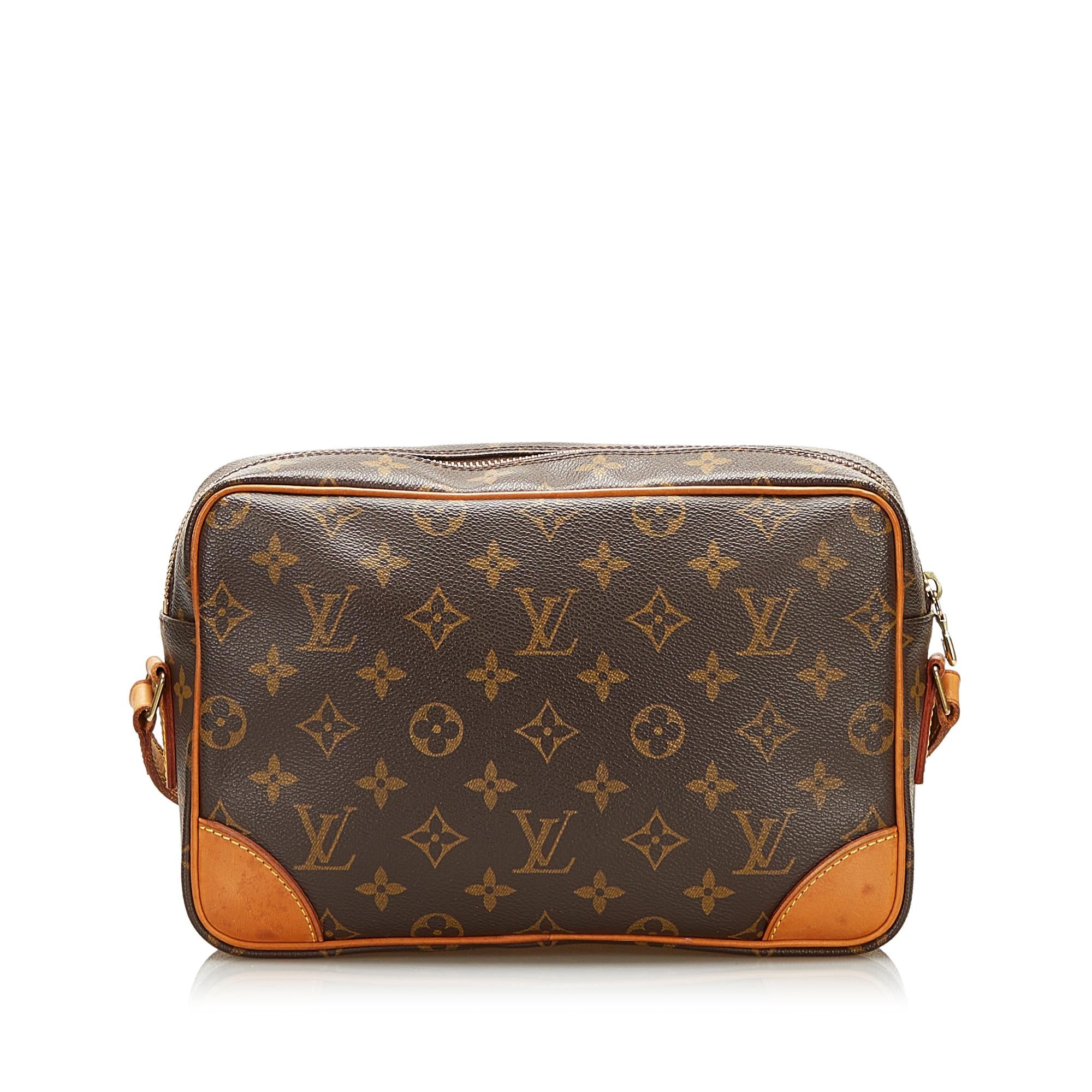Louis Vuitton Monogram Trocadero 27 (SHG-35987)
