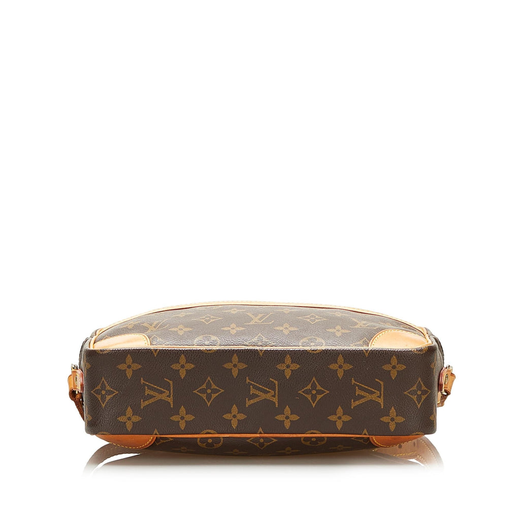 Louis Vuitton Monogram Trocadero 27 (SHG-35987)