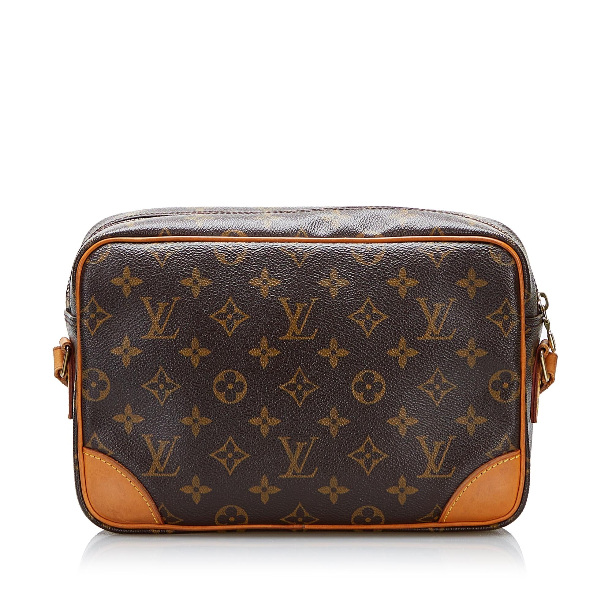 Louis Vuitton Monogram Trocadero 27 (SHG-BcdmuK)