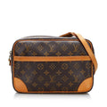 Louis Vuitton Monogram Trocadero 27 (SHG-BcdmuK)