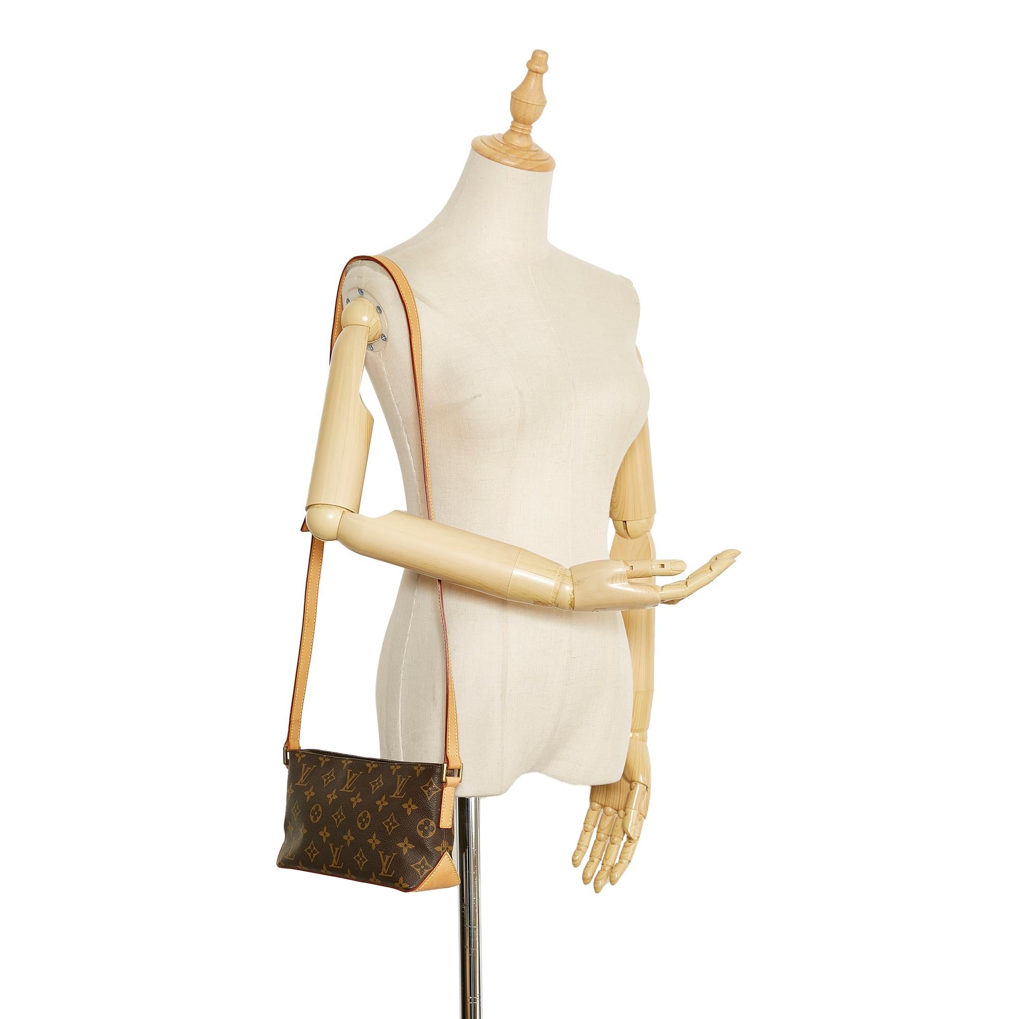 Louis Vuitton Monogram Trotteur (SHG-AzI9Ev)
