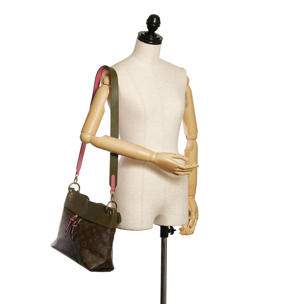 Louis Vuitton Monogram Tuileries Besace (SHG-35340)