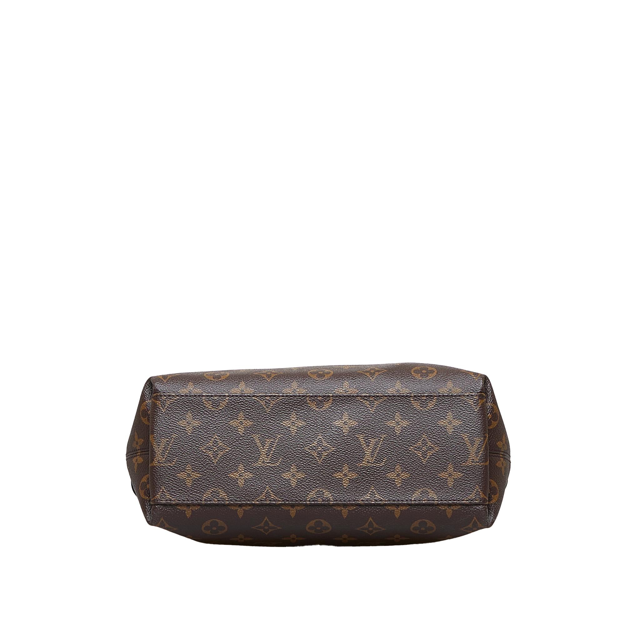 Louis Vuitton Monogram Tuileries Besace (SHG-JmTm5l)