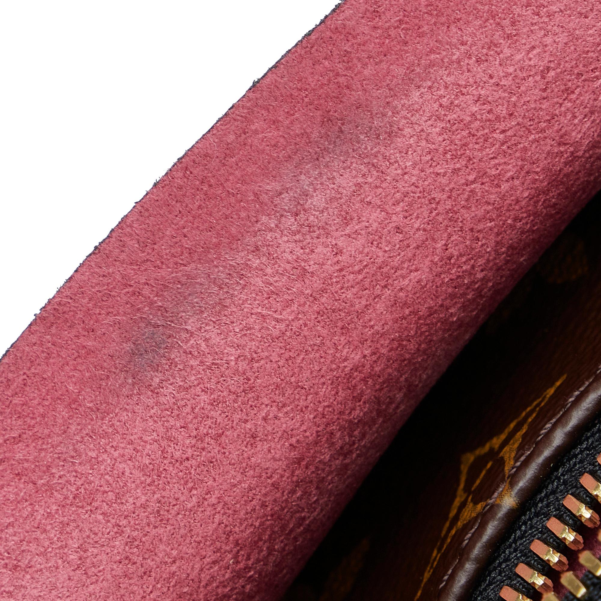Louis Vuitton Monogram Tuileries Besace (SHG-JmTm5l)