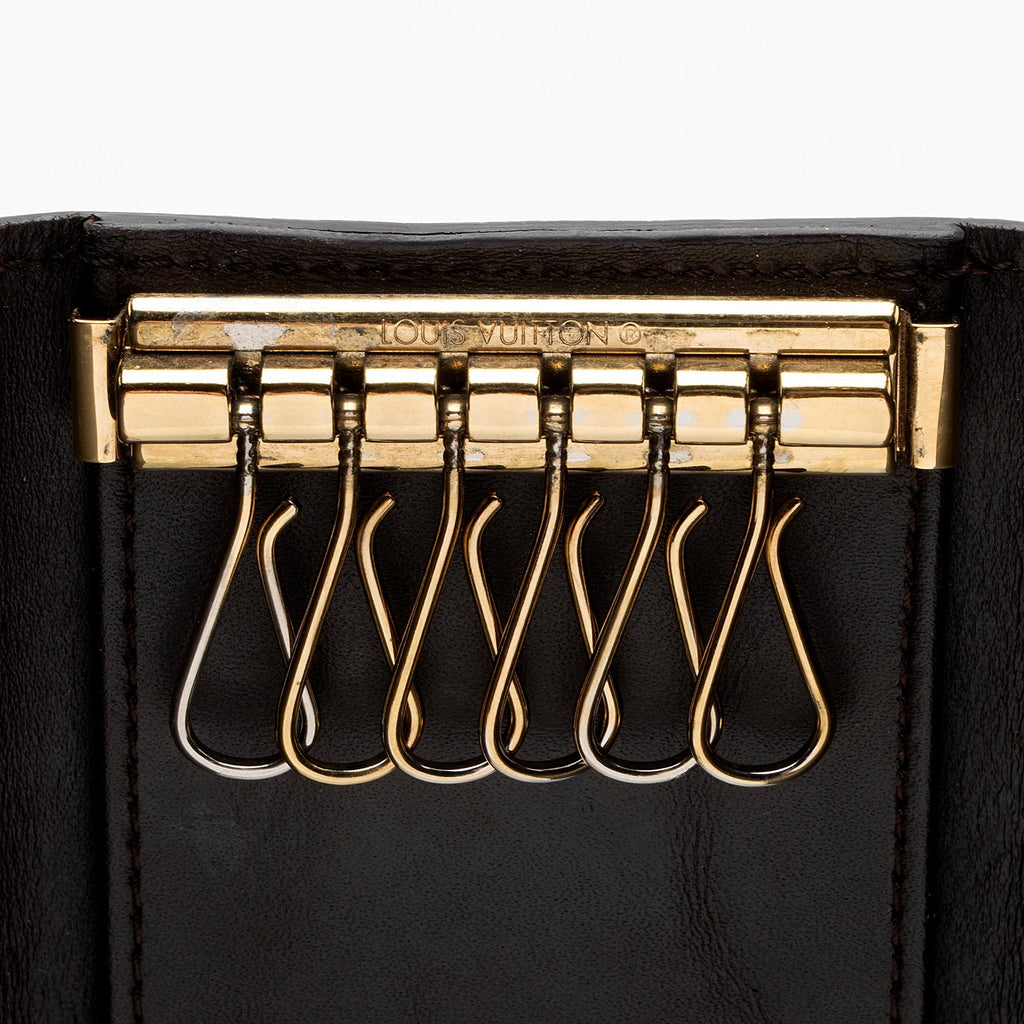 Louis Vuitton Monogram Vernis 6 Key Holder (SHF-6fpm5G)