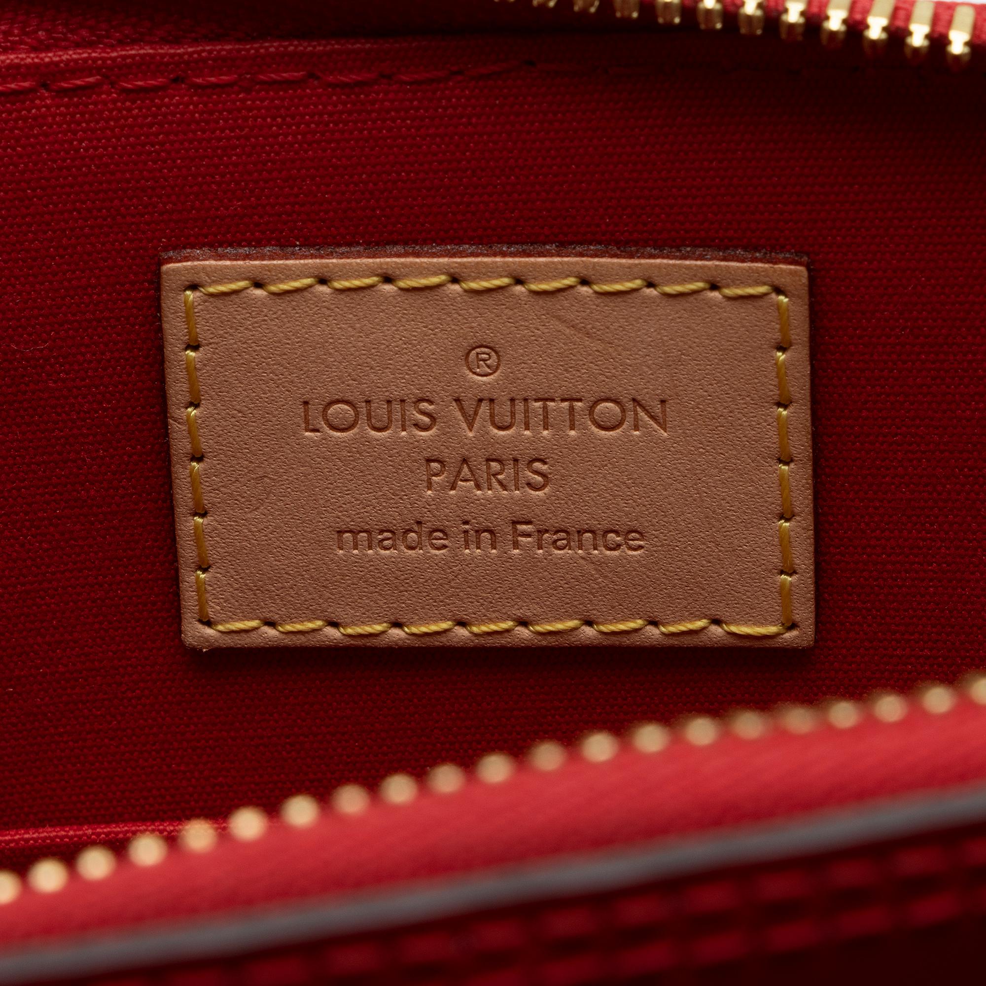 Louis Vuitton Monogram Vernis Alma BB Satchel (SHF-3tRcMZ)