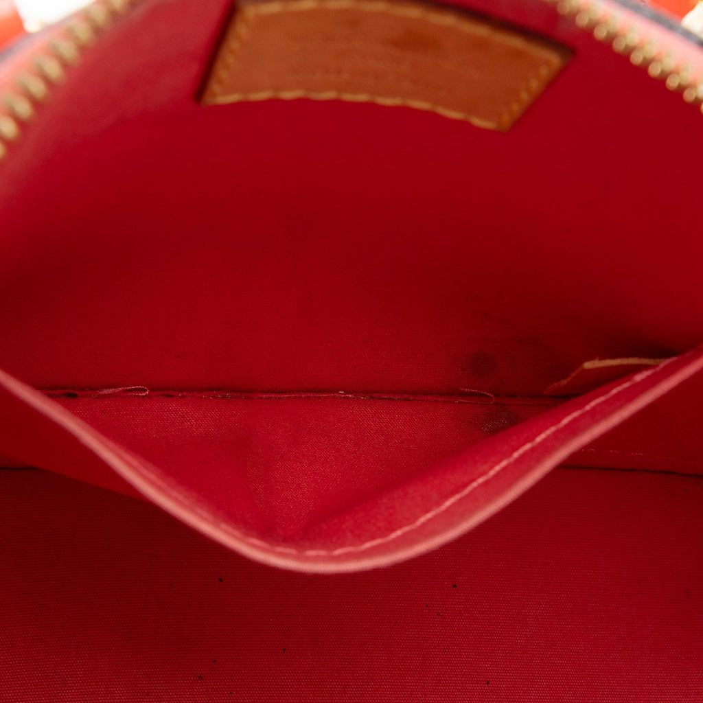 Louis Vuitton Monogram Vernis Alma BB Satchel (SHF-zmgCYX)