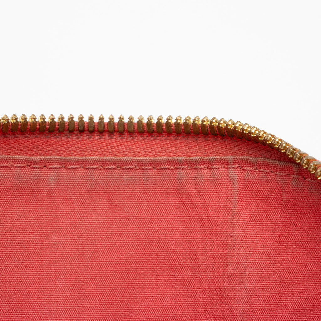 Louis Vuitton Monogram Vernis Alma BB Satchel (SHF-zmgCYX)