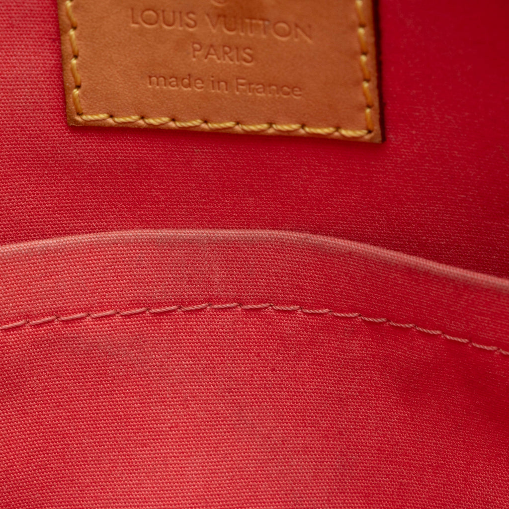 Louis Vuitton Monogram Vernis Alma BB Satchel (SHF-zmgCYX)