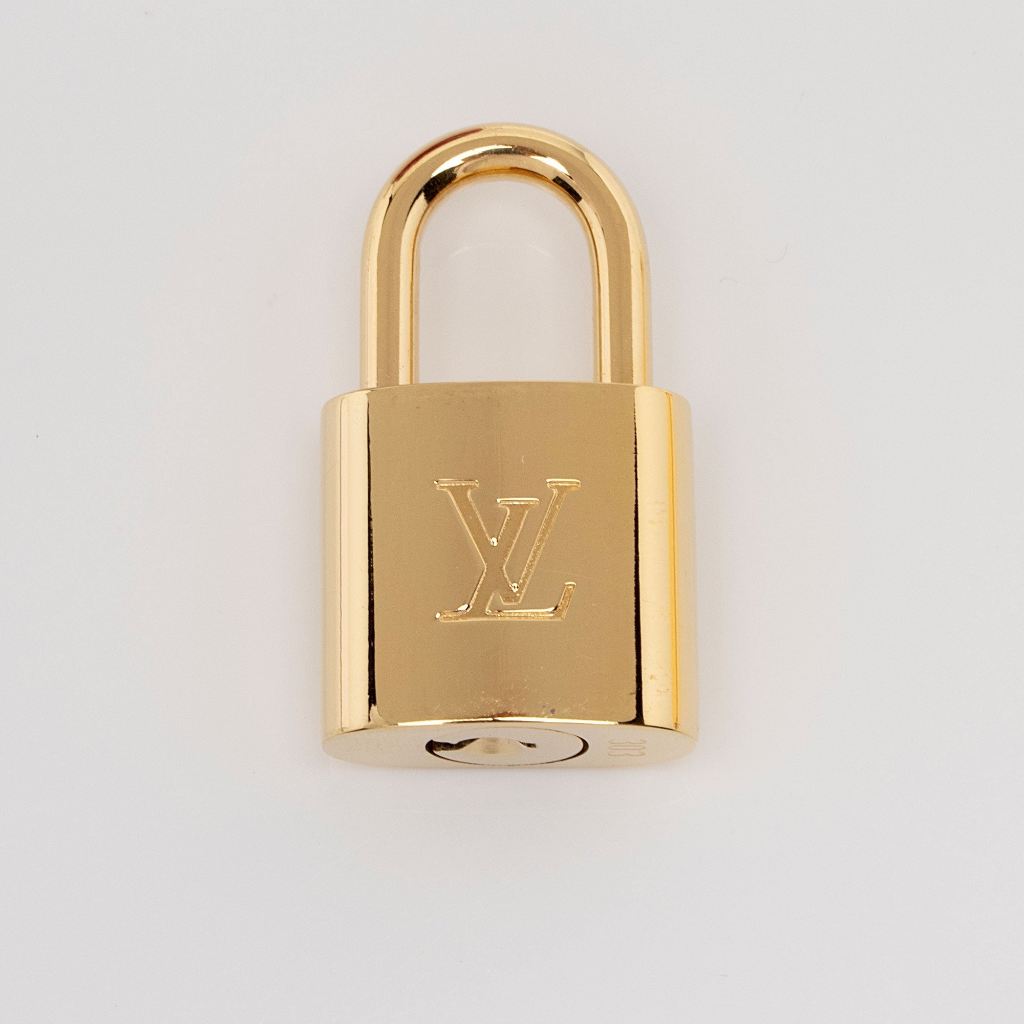 Louis Vuitton Monogram Vernis Alma BB Satchel (SHF-CV7nBZ)