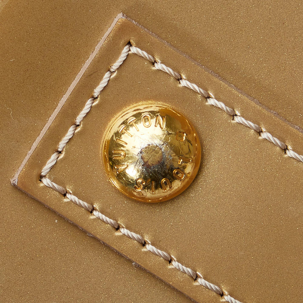 Louis Vuitton Monogram Vernis Alma BB (SHG-8kh7FP)