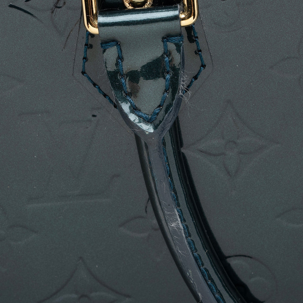 Louis Vuitton Monogram Vernis Alma GM Satchel (SHF-n4uWmK)