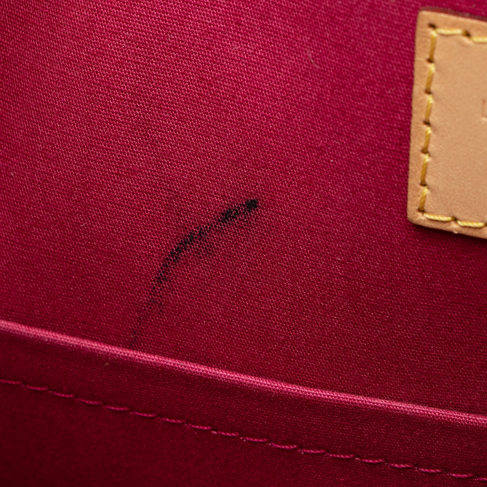 Louis Vuitton Monogram Vernis Alma MM Satchel (SHF-22630)