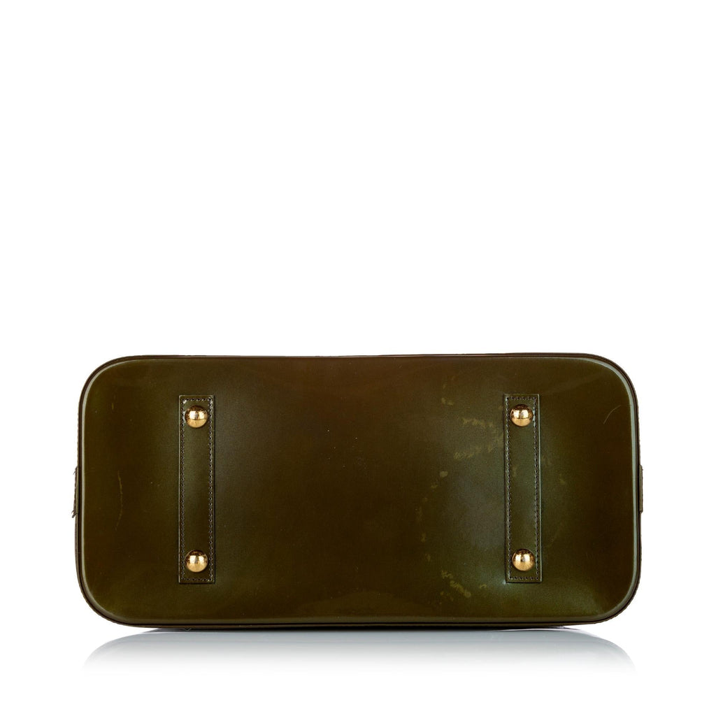 Louis Vuitton Monogram Vernis Alma MM (SHG-e8SrxN)