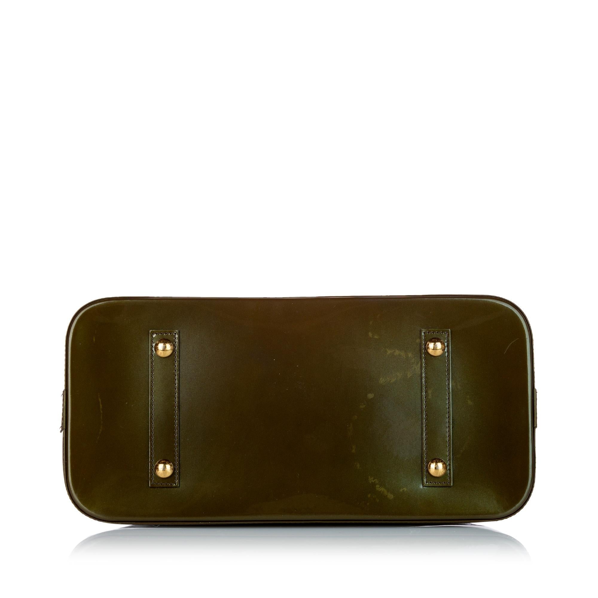 Louis Vuitton Monogram Vernis Alma MM (SHG-e8SrxN)