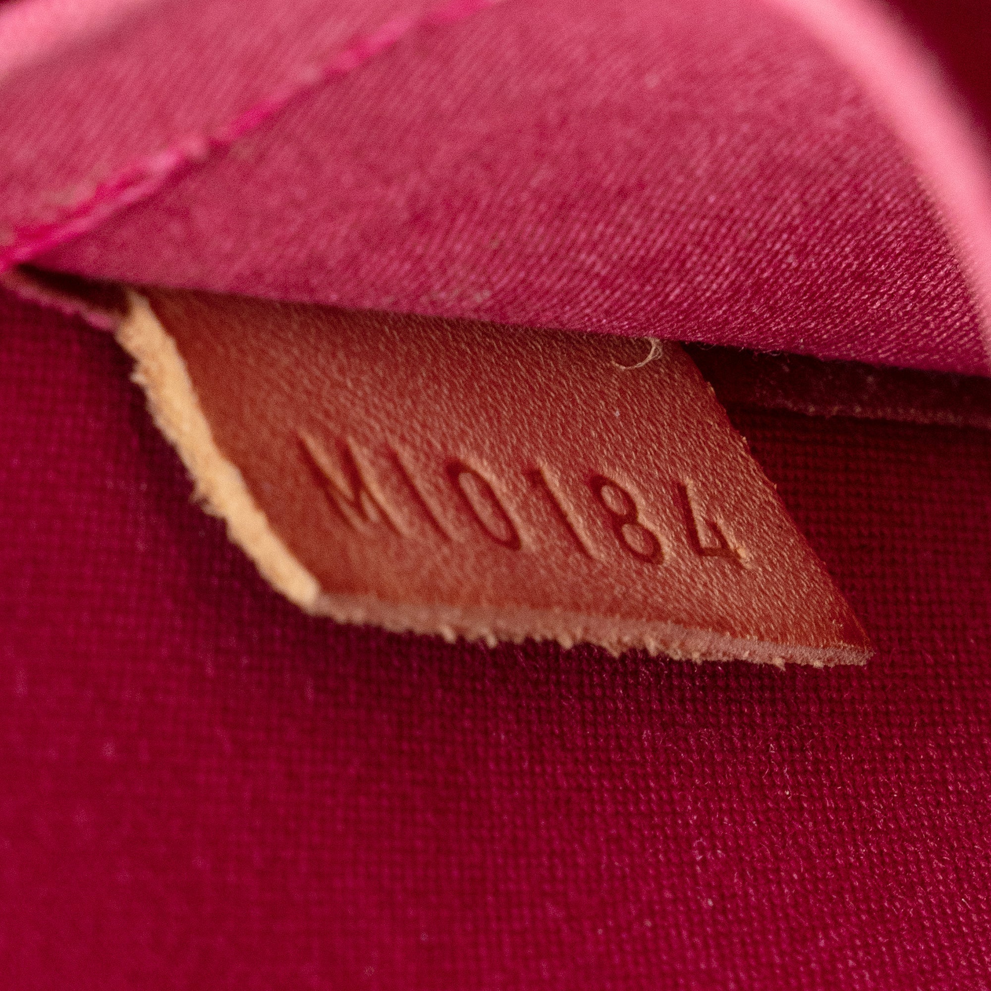 Louis Vuitton Monogram Vernis Alma PM Satchel (SHF-22631)