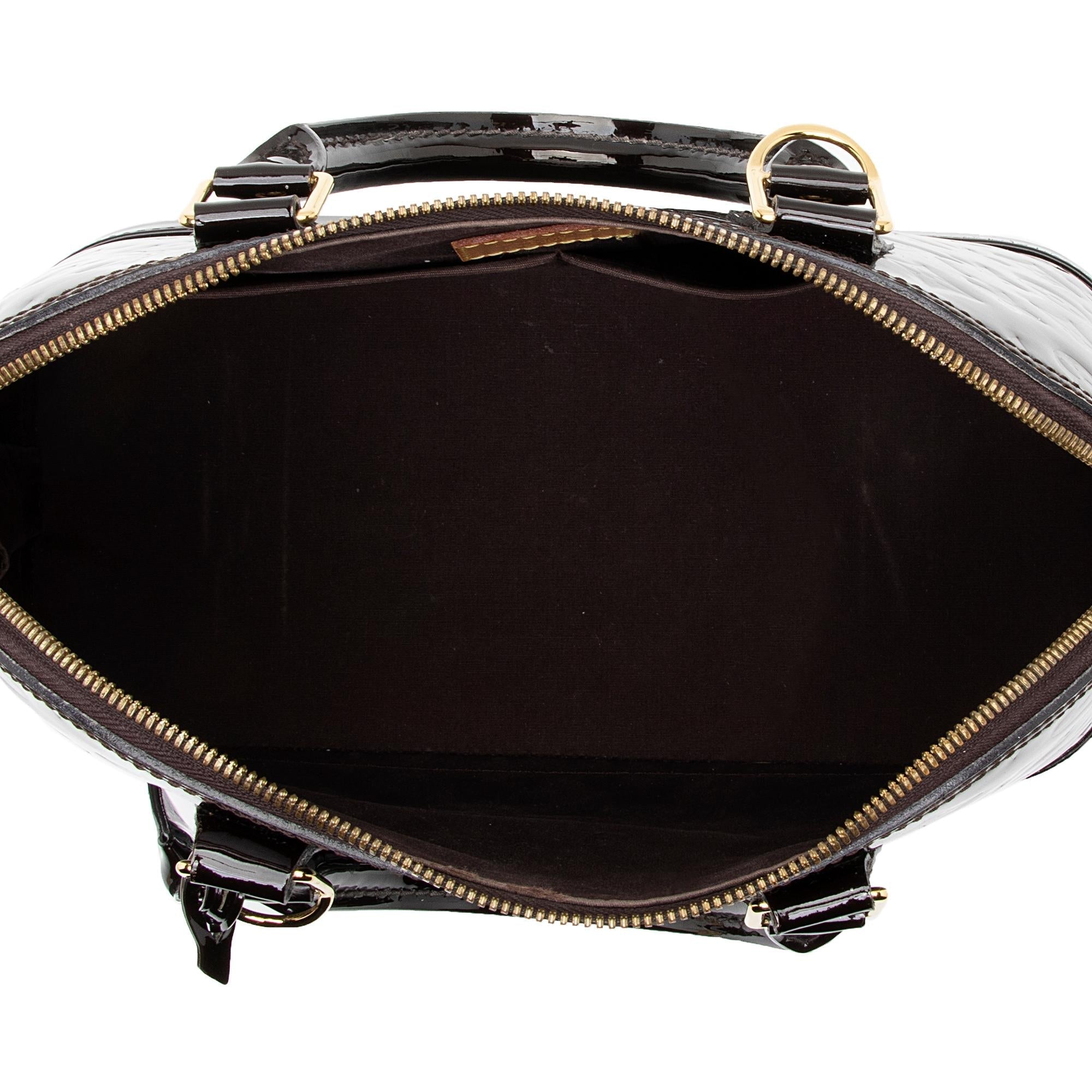 Louis Vuitton Monogram Vernis Alma PM Satchel (SHF-RKBVys)
