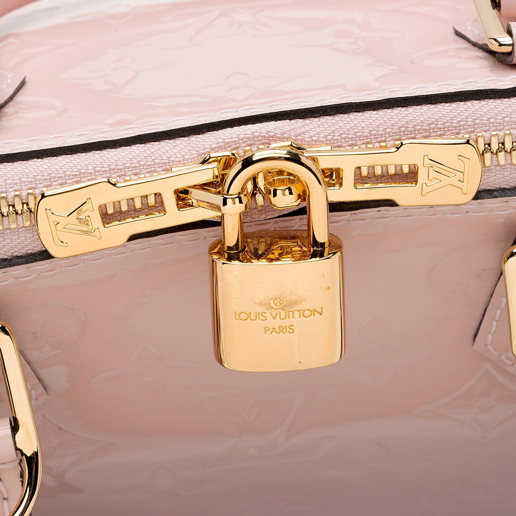 Louis Vuitton Monogram Vernis Alma PM Satchel (SHF-D9F4mc)