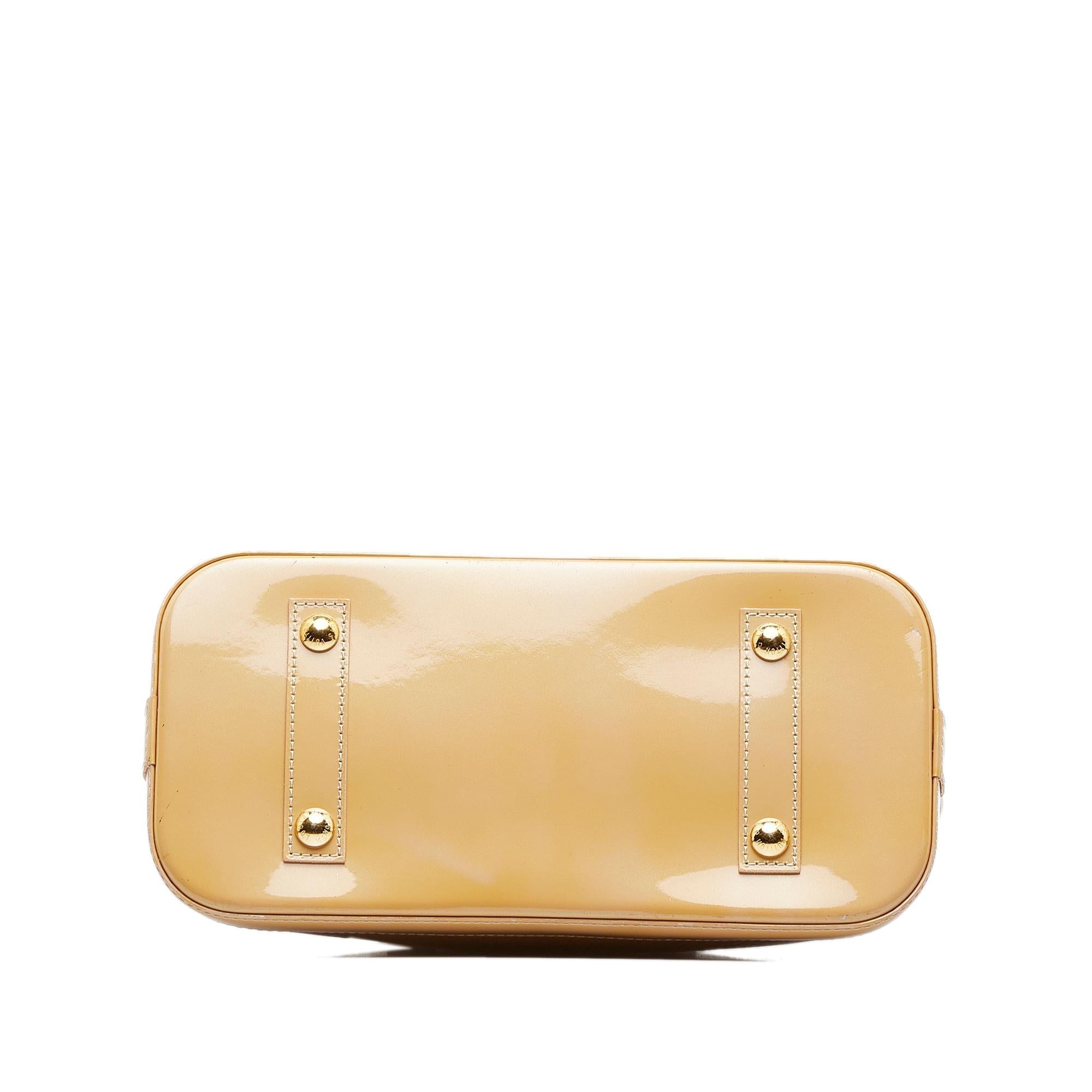 Louis Vuitton Monogram Vernis Alma PM (SHG-Xt3lPT)