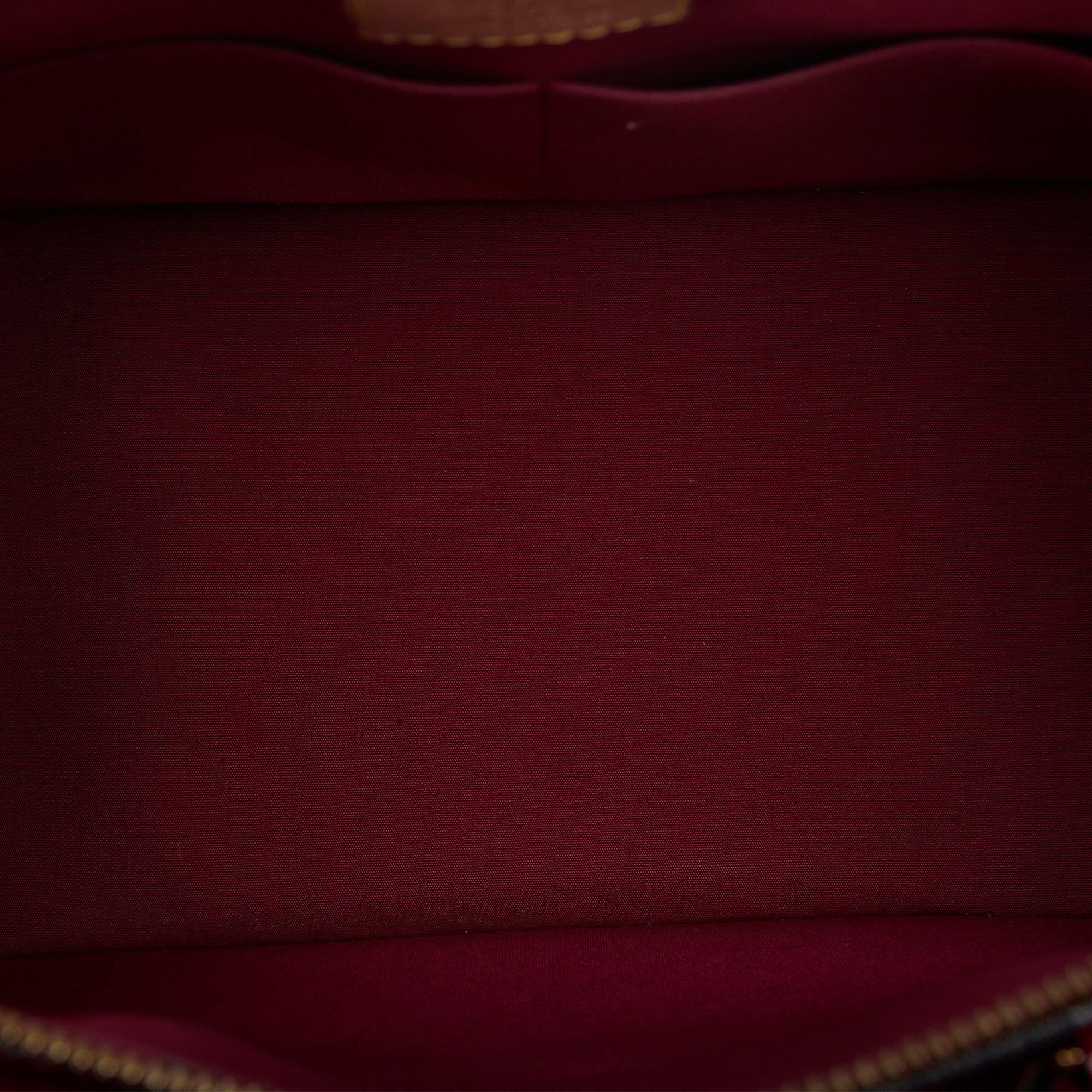 Louis Vuitton Monogram Vernis Alma PM (SHG-cEWXqM)