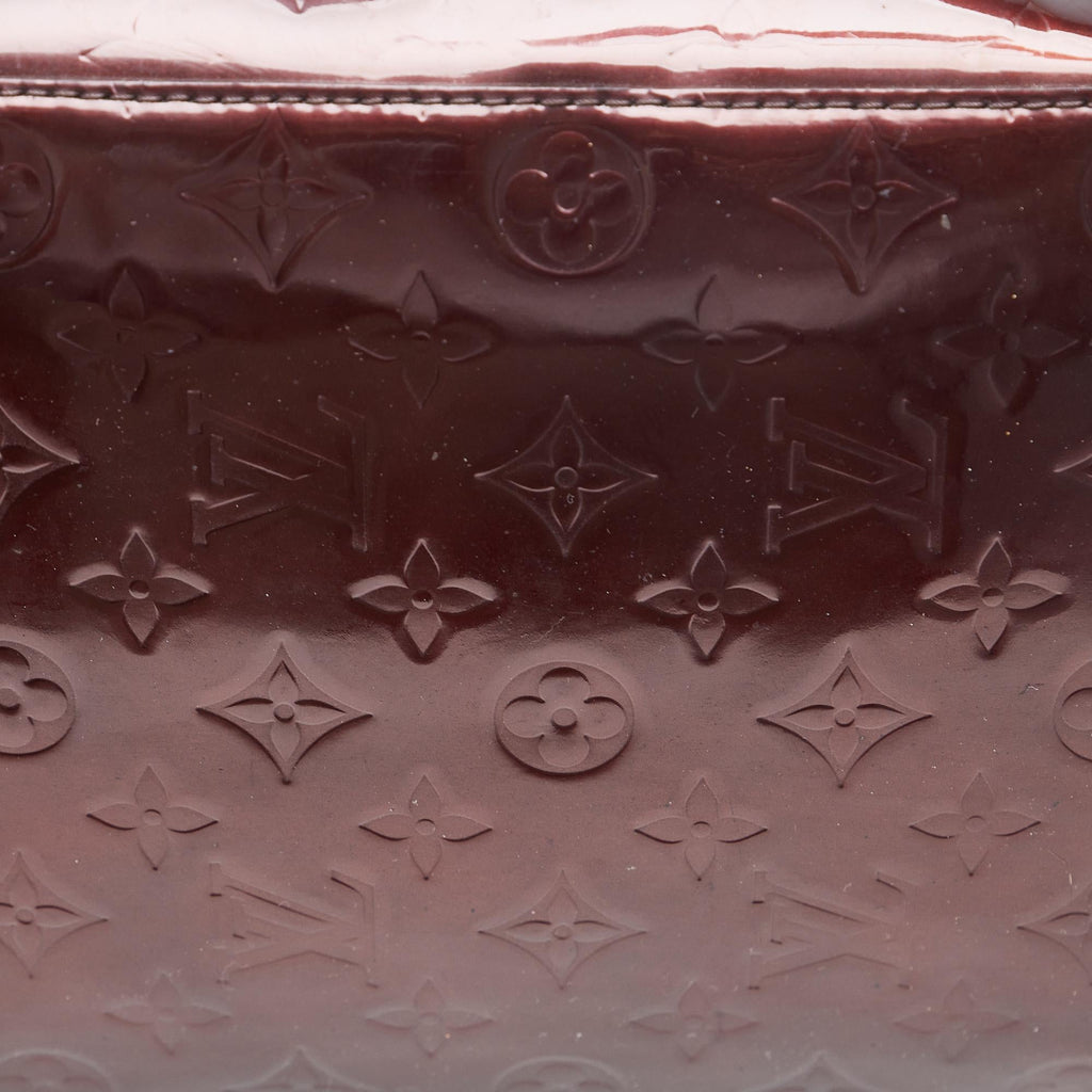 Louis Vuitton Monogram Vernis Bellevue GM (SHG-x1Lpb9)
