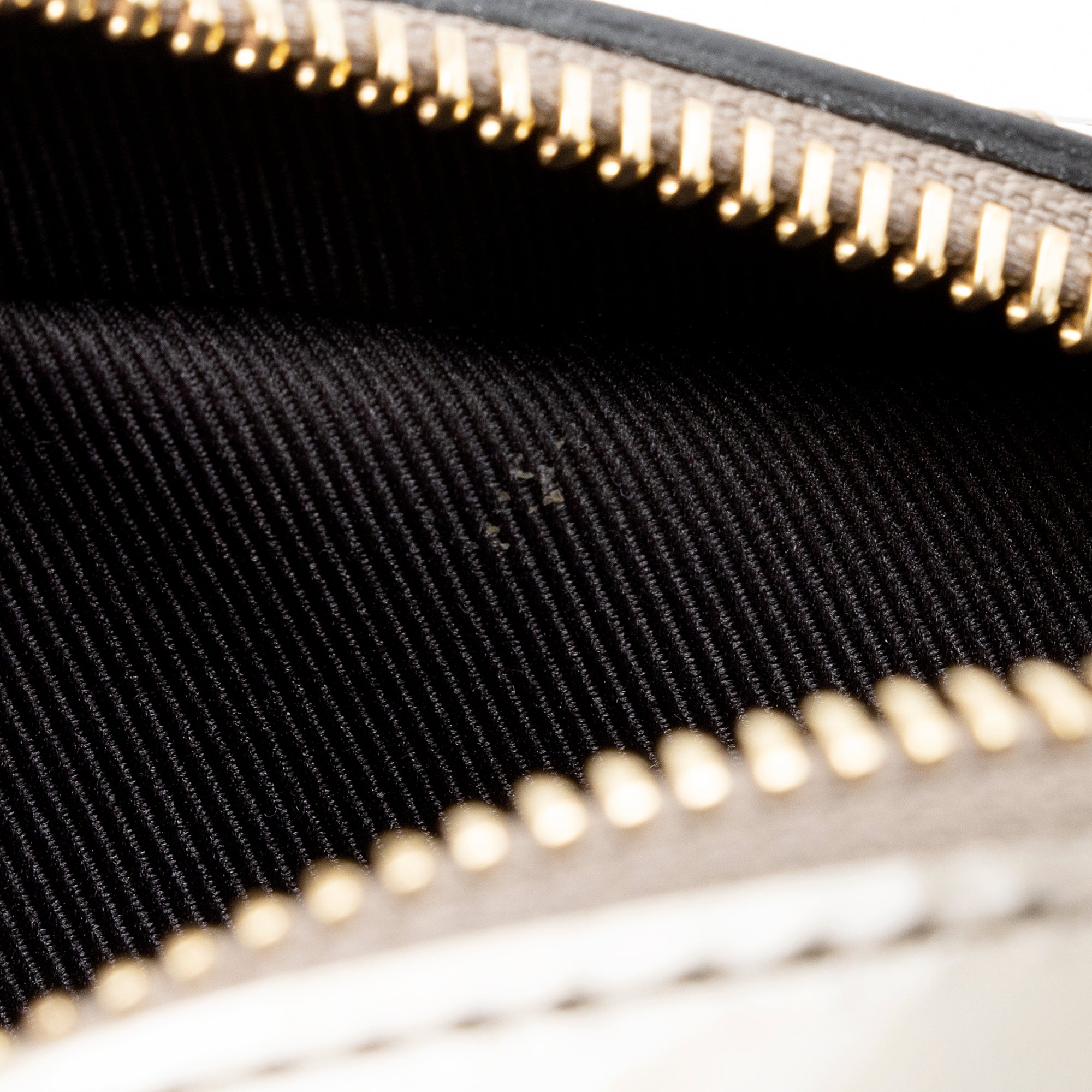 Louis Vuitton Monogram Vernis Belt Bag (SHF-22548)
