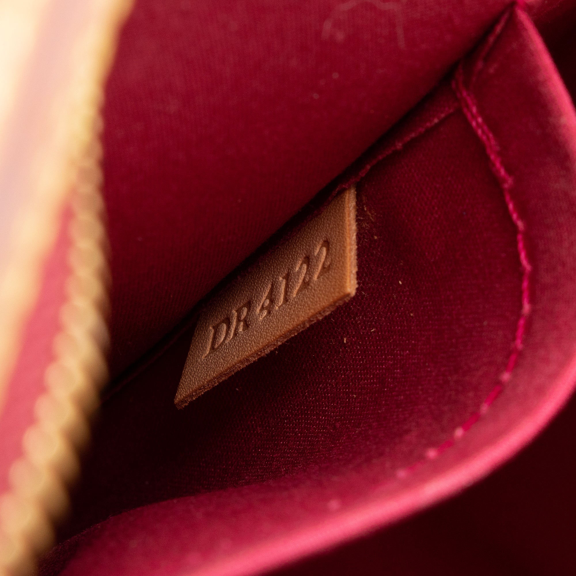 Louis Vuitton Monogram Vernis Brea MM Satchel (SHF-Lt8EA3)