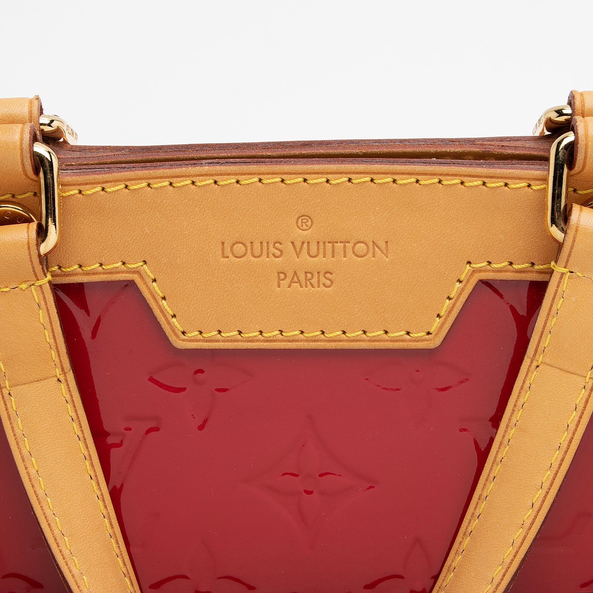 Louis Vuitton Monogram Vernis Brea MM Satchel (SHF-Lt8EA3)
