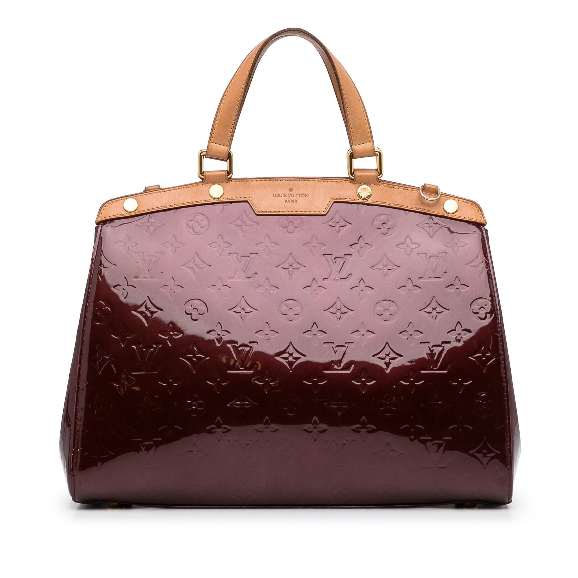Louis Vuitton Monogram Vernis Brea MM (SHG-NfxnbQ)