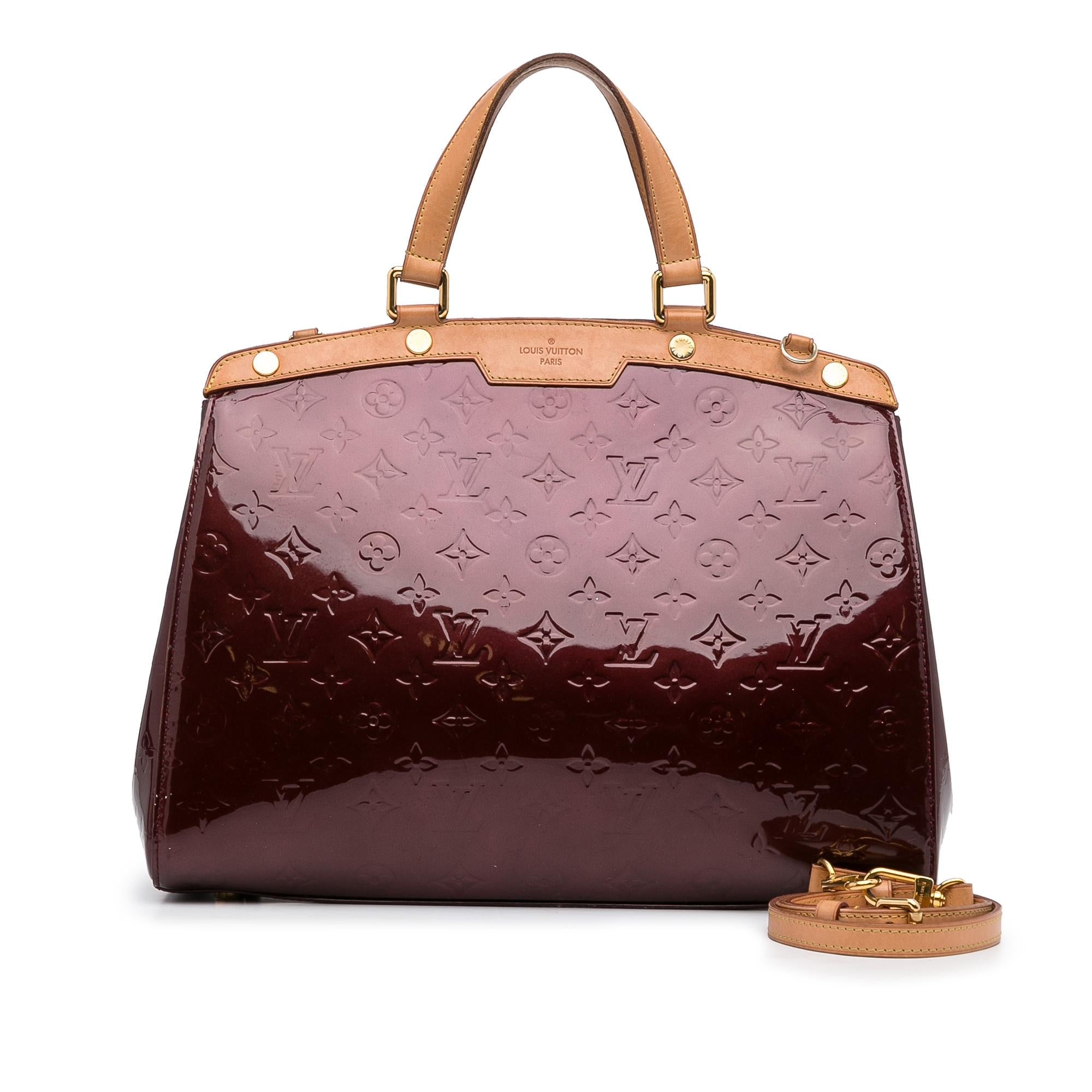 Louis Vuitton Monogram Vernis Brea MM (SHG-NfxnbQ)