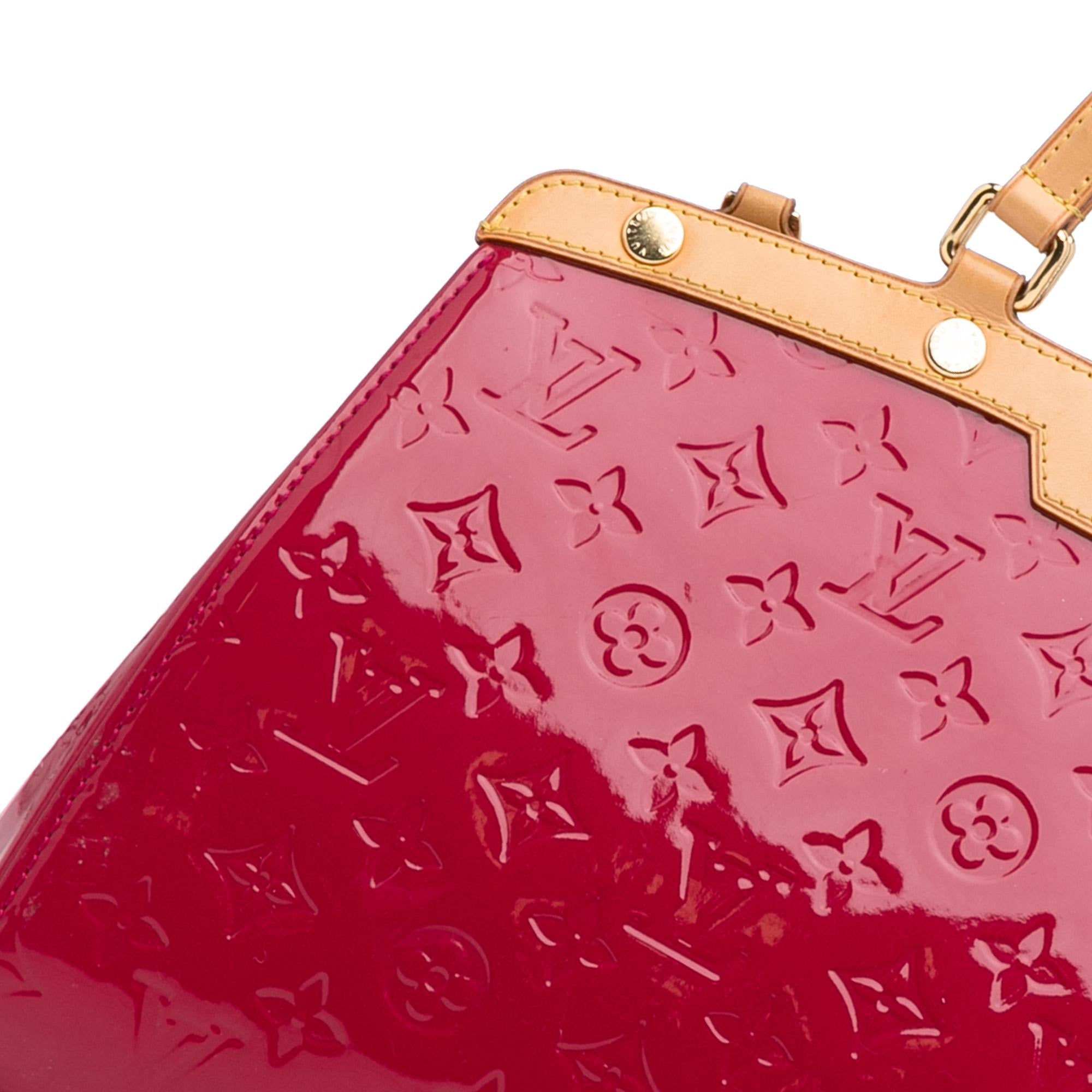 Louis Vuitton Monogram Vernis Brea MM (SHG-wdYIfH)