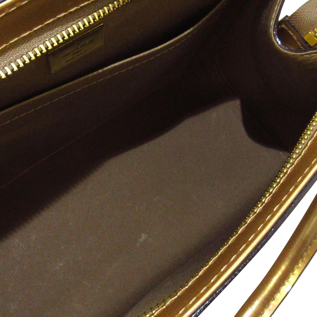 Louis Vuitton Monogram Vernis Brea PM (SHG-35698)