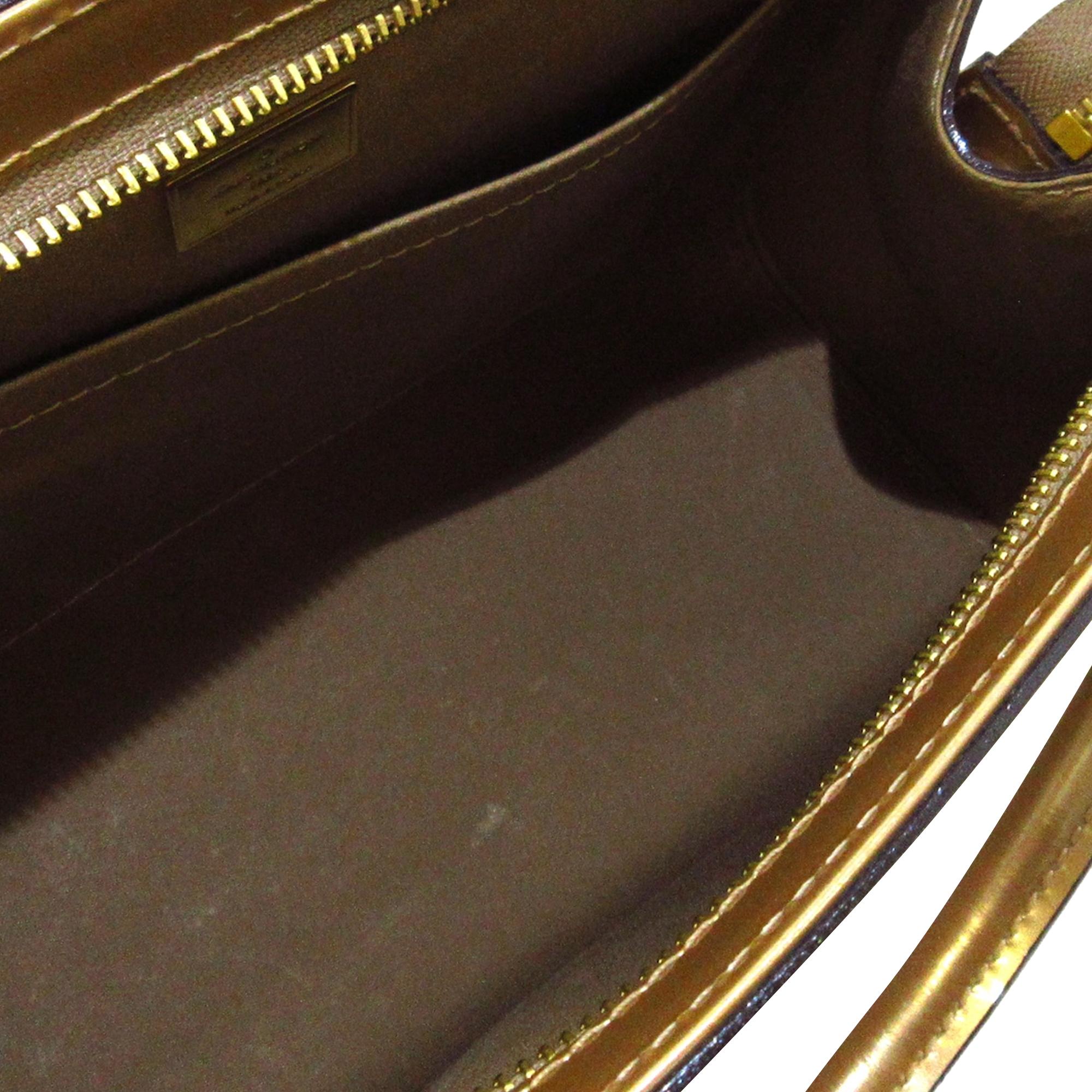 Louis Vuitton Monogram Vernis Brea PM (SHG-35698)