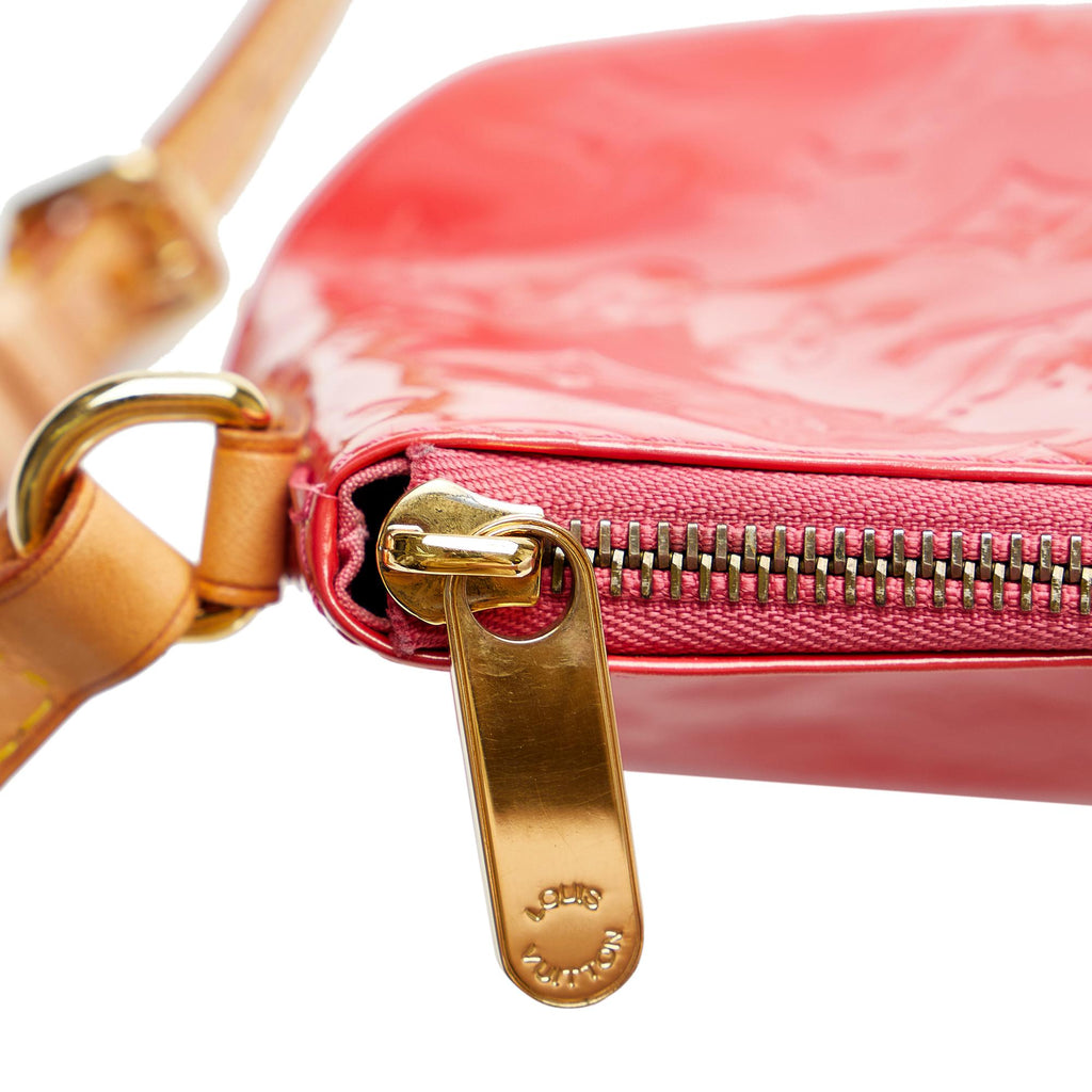 Louis Vuitton Monogram Vernis Minna Street (SHG-ckEt9s)