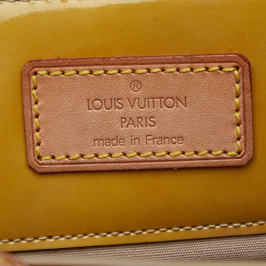 Louis Vuitton Monogram Vernis Reade MM (SHG-x7w3Ir)