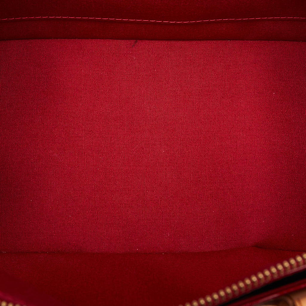 Louis Vuitton Monogram Vernis Rosewood Avenue (SHG-Qpz7vv)