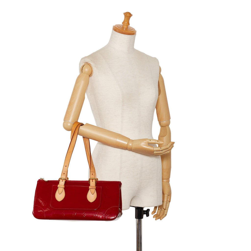 Louis Vuitton Monogram Vernis Rosewood Avenue (SHG-Qpz7vv)