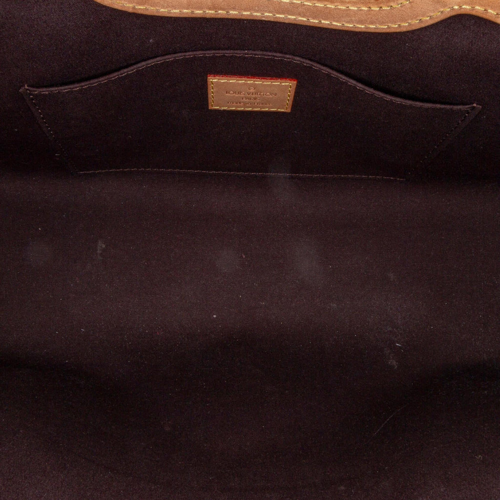 Louis Vuitton Monogram Vernis Roxbury Drive (SHG-WEDxim)
