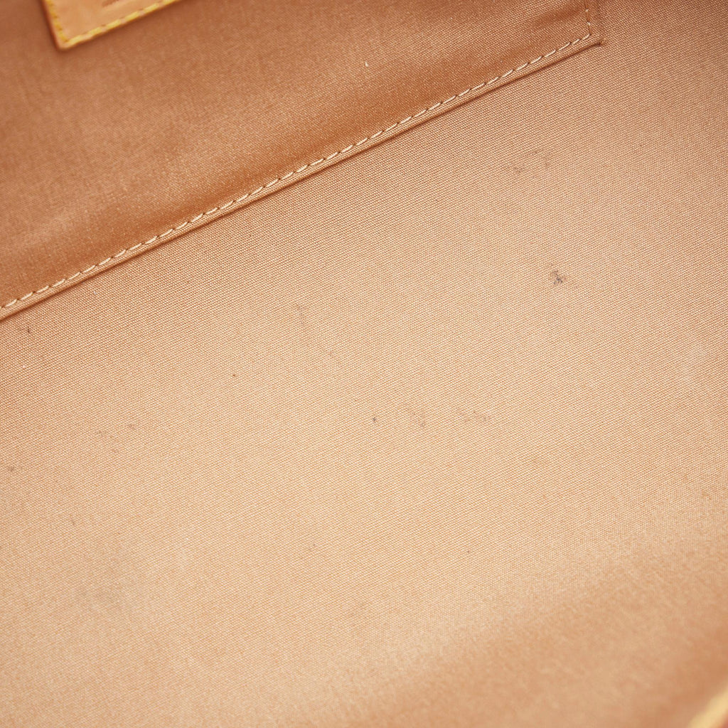 Louis Vuitton Monogram Vernis Roxbury Drive (SHG-q9HIrJ)