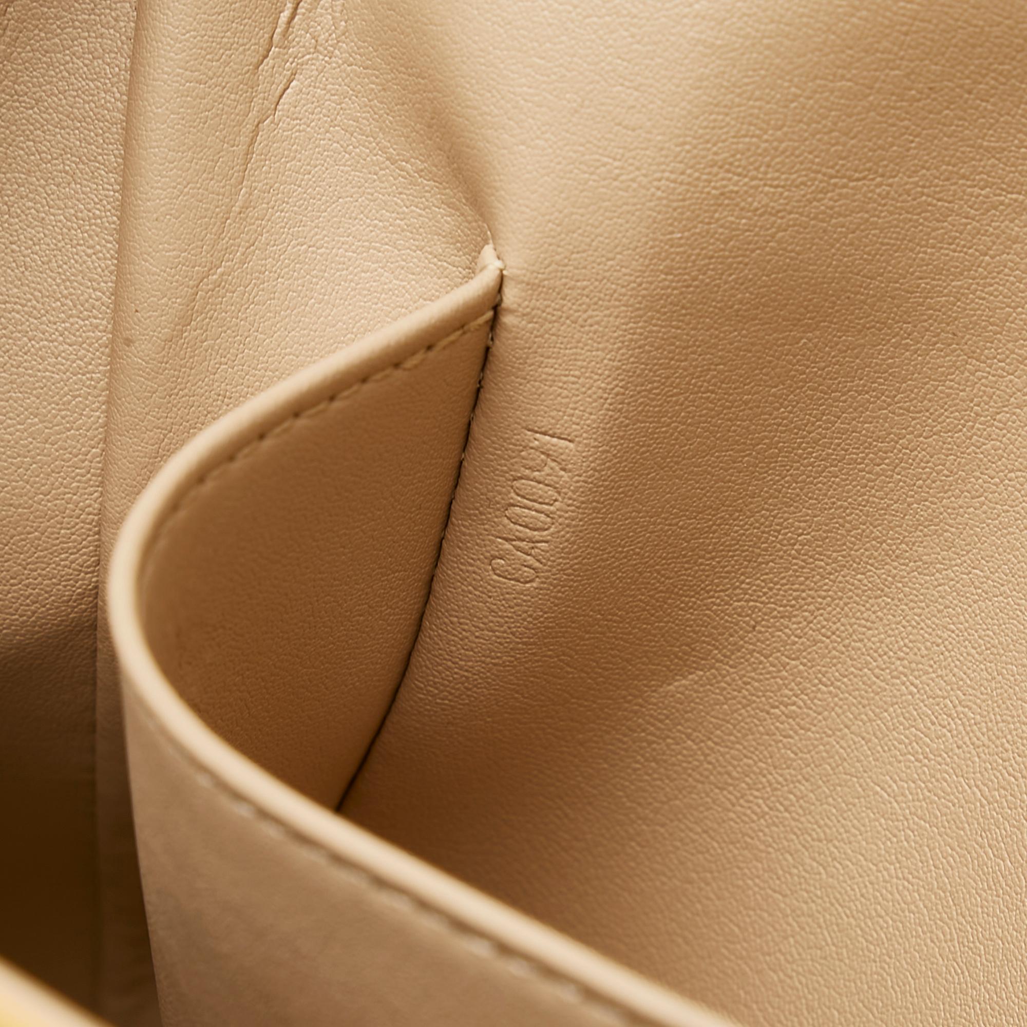 Louis Vuitton Monogram Vernis Thompson Street (SHG-GShAnw)