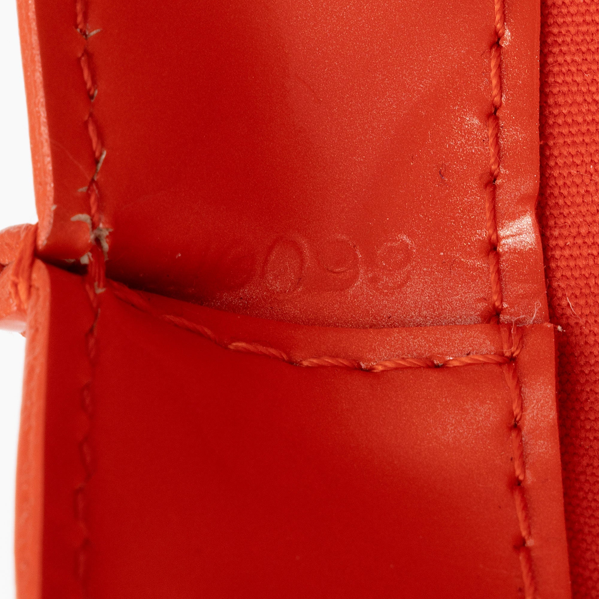 Louis Vuitton Monogram Vernis Wilshire PM Satchel (SHF-7MJQTZ)