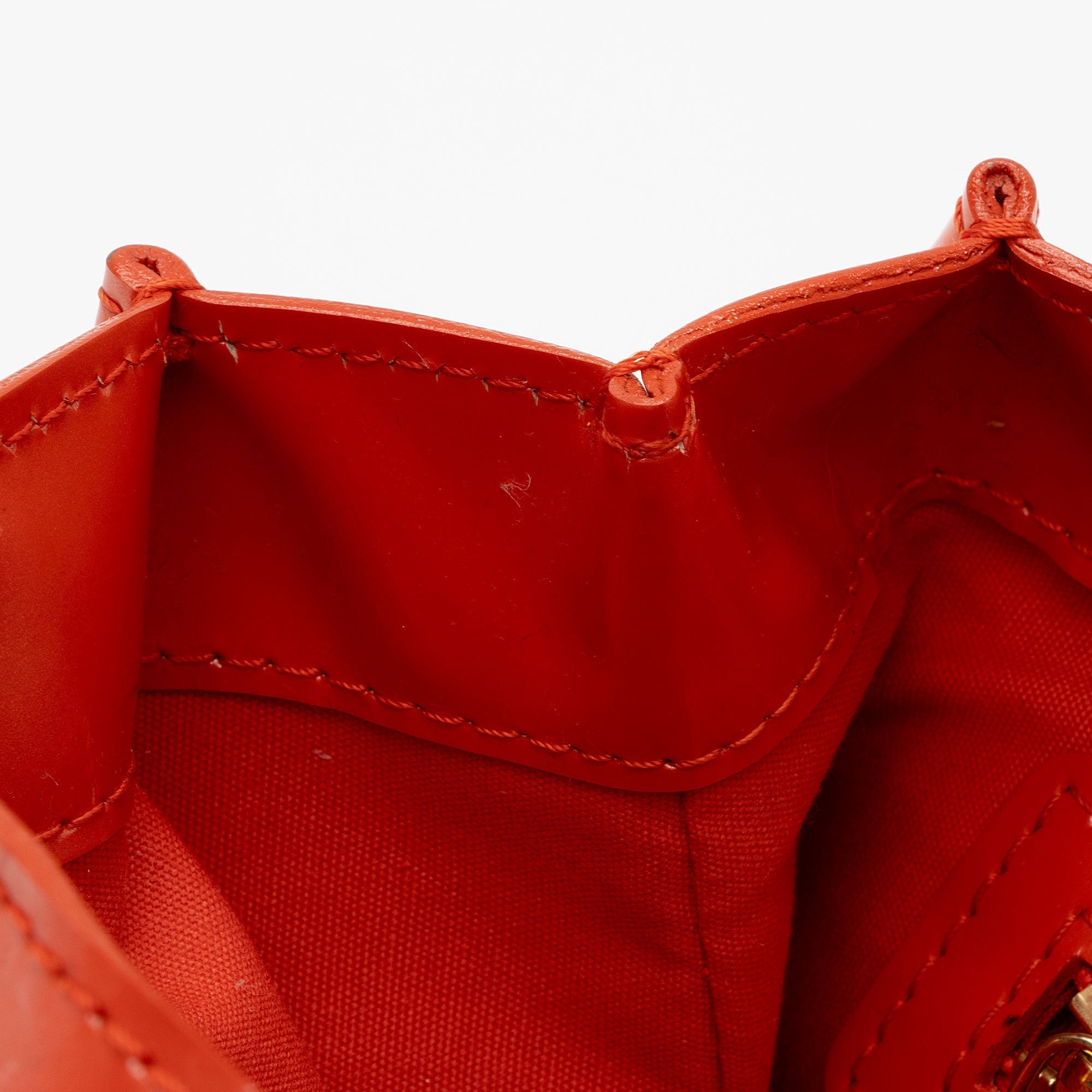 Louis Vuitton Monogram Vernis Wilshire PM Satchel (SHF-7MJQTZ)