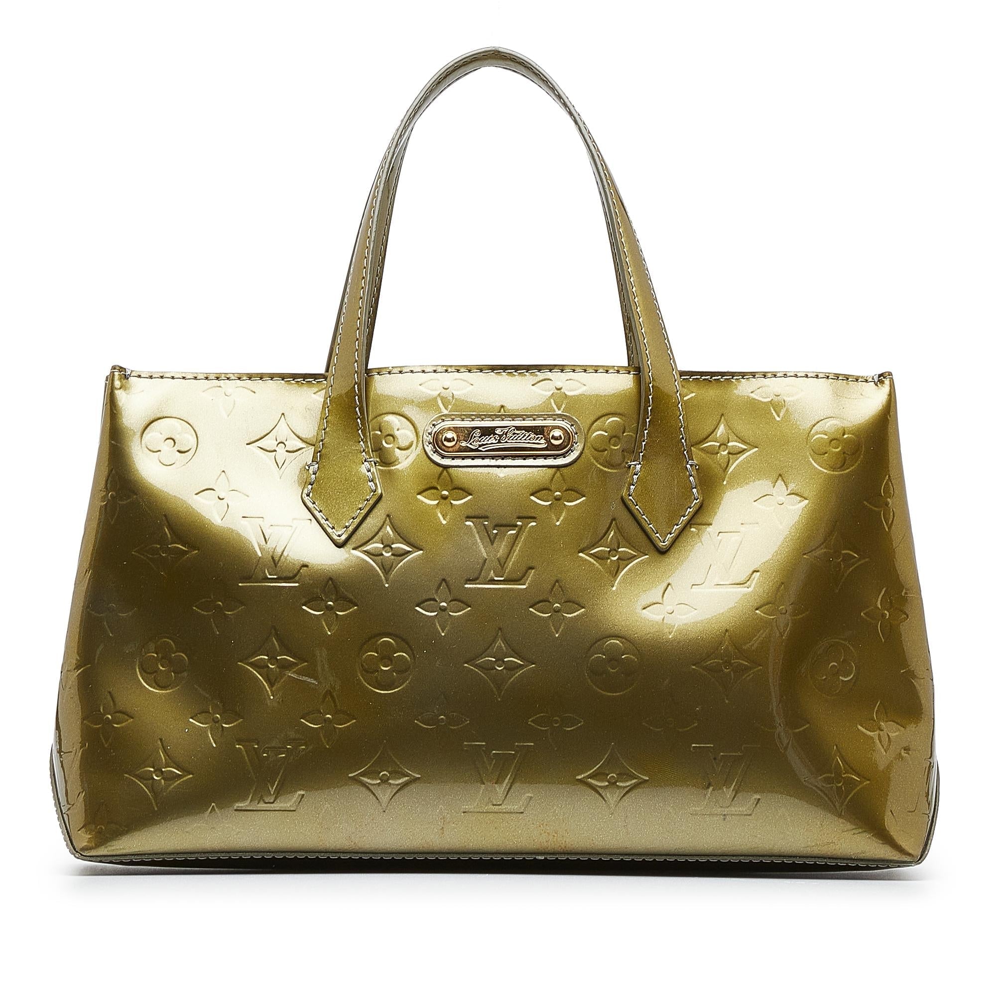 Louis Vuitton Monogram Vernis Wilshire PM (SHG-2VfbXt)