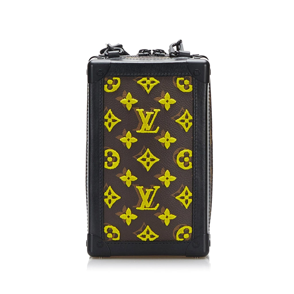 Louis Vuitton Monogram Vertical Soft Trunk (SHG-37561)